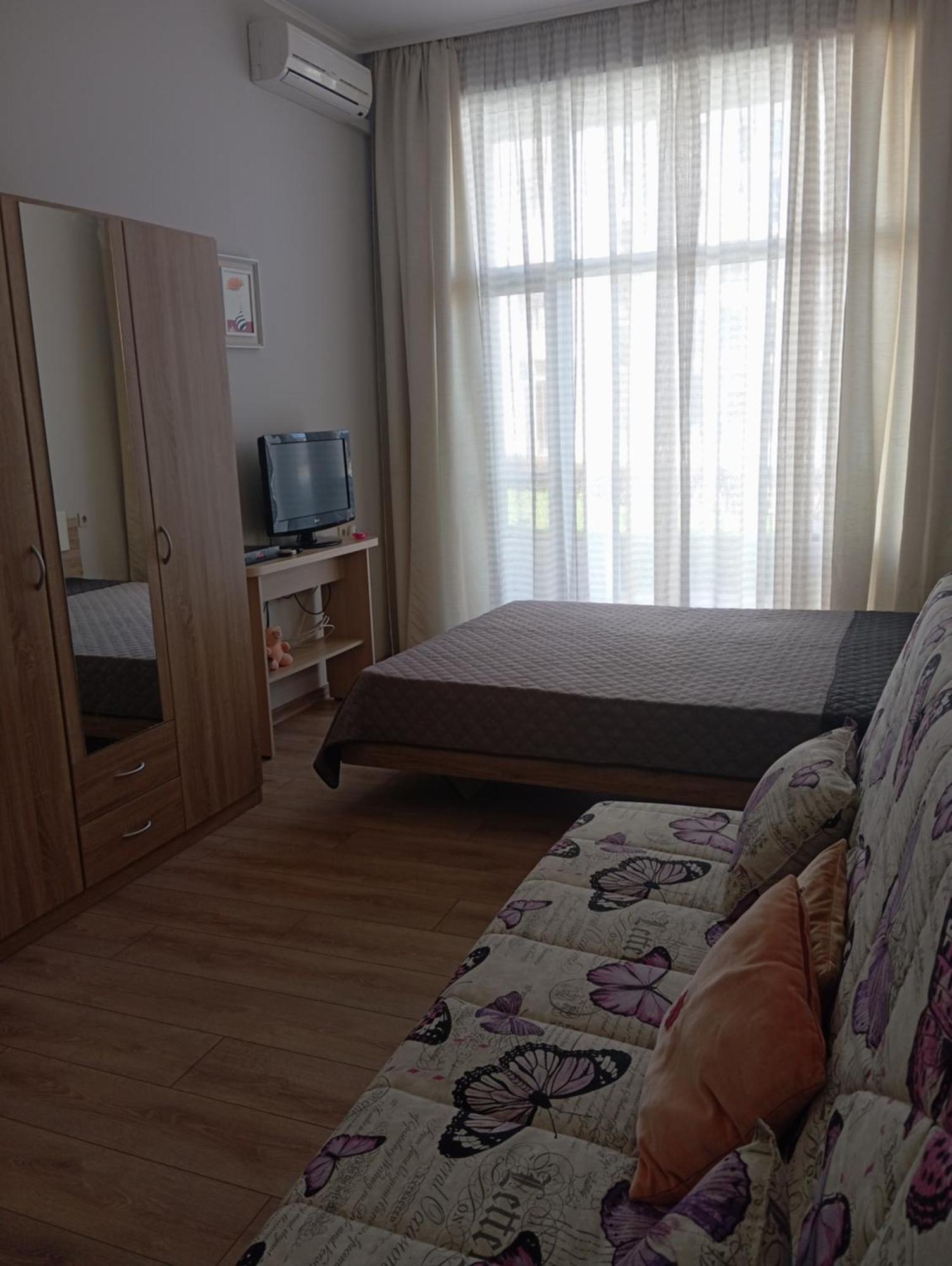 Festa Studio Pomorie Luaran gambar